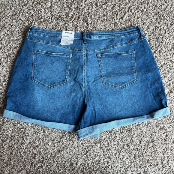NWT! Sonoma Distressed Medium Wash Mom Short Size 22W - Picture 2 of 6